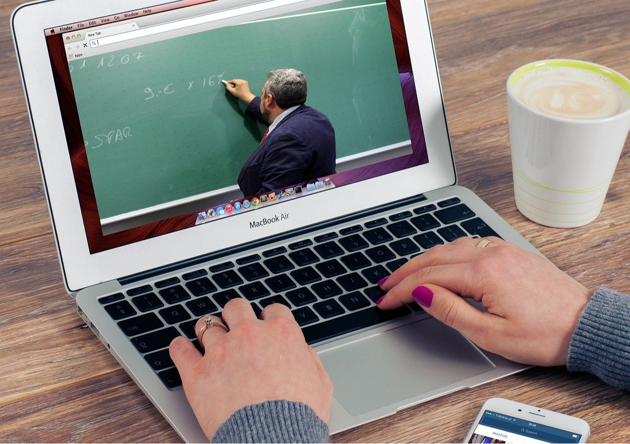 
    Five Square Learning - A New Website Specializing in e-Learning Strategy and Development 